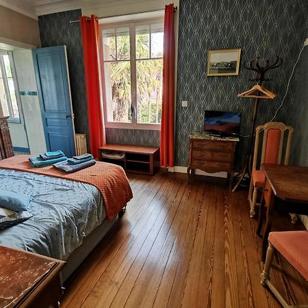 La Garenne Panzió Bricquebec Kültér fotó